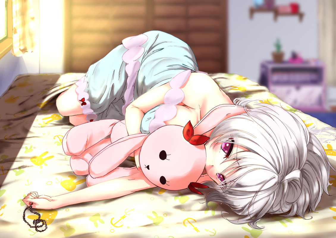 yukine-chris-senki-zesshou-symphogear-drawn-by-caesar8149-bfb