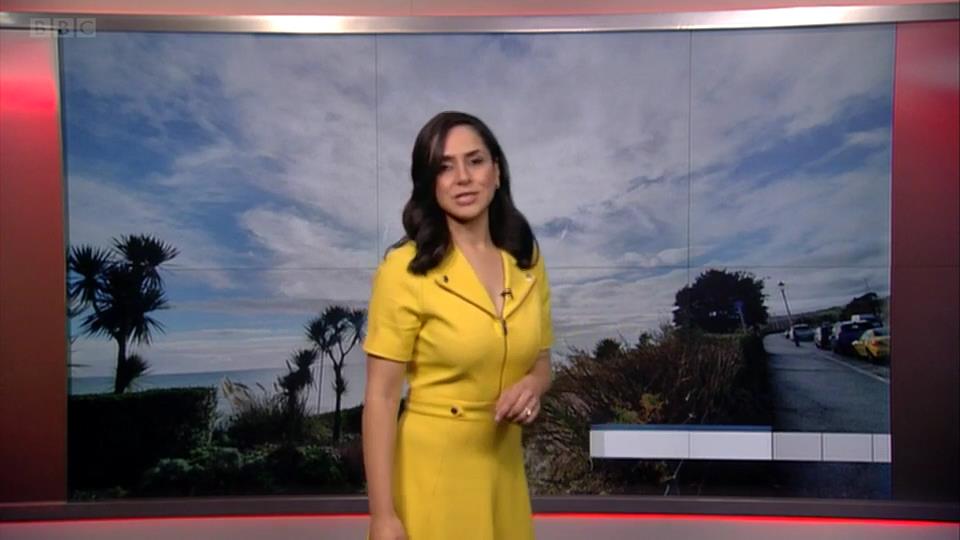 Nazaneen Ghaffar iPlayer SET 040122.mp4_snapshot_00.12_[2022.01.04_20.53.18]