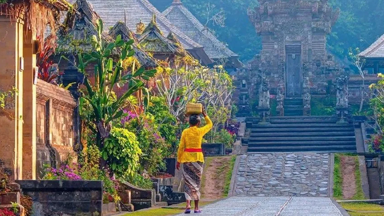 Ketika Warga Melanggar Larangan