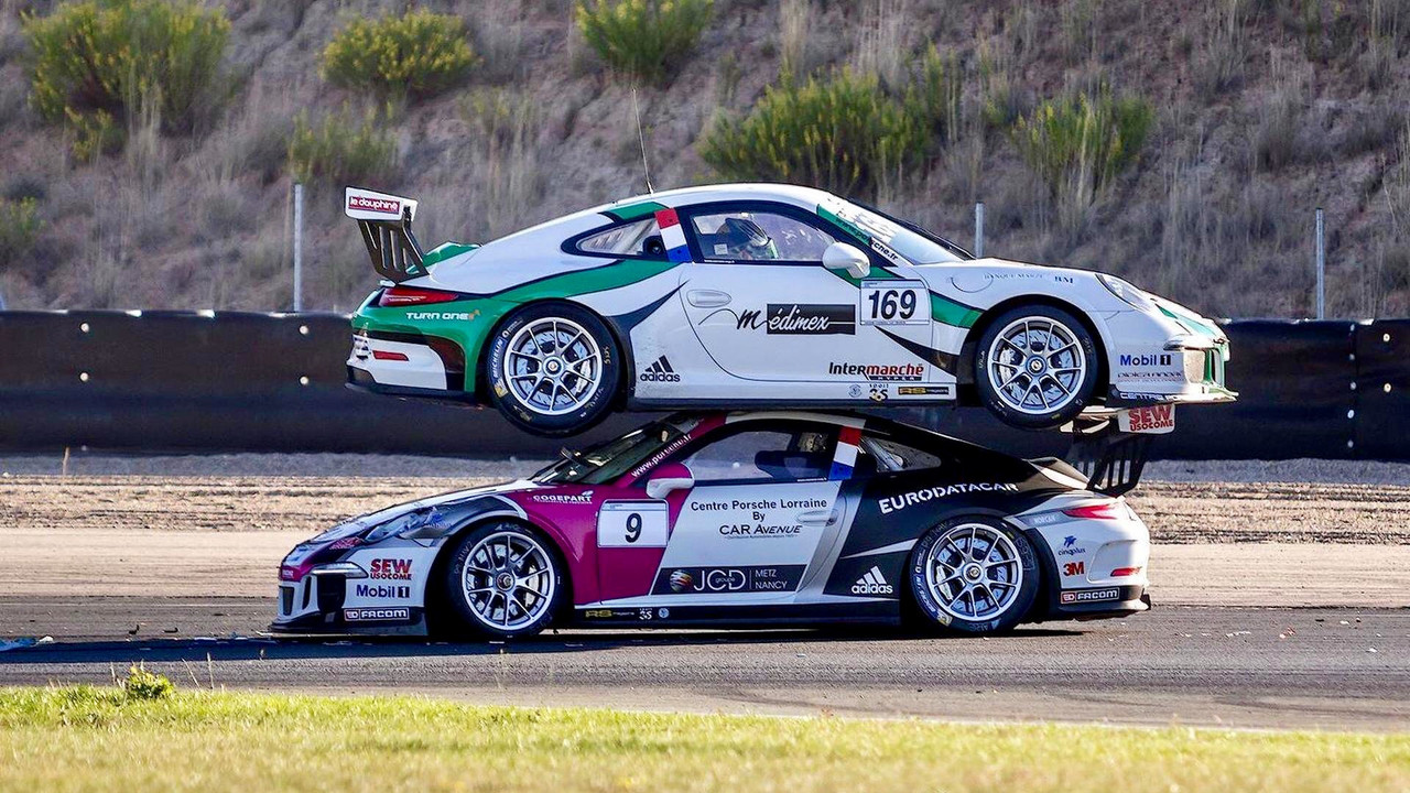 5689CBB8-9B55-4B3A-9D1B-9182154B4BF3