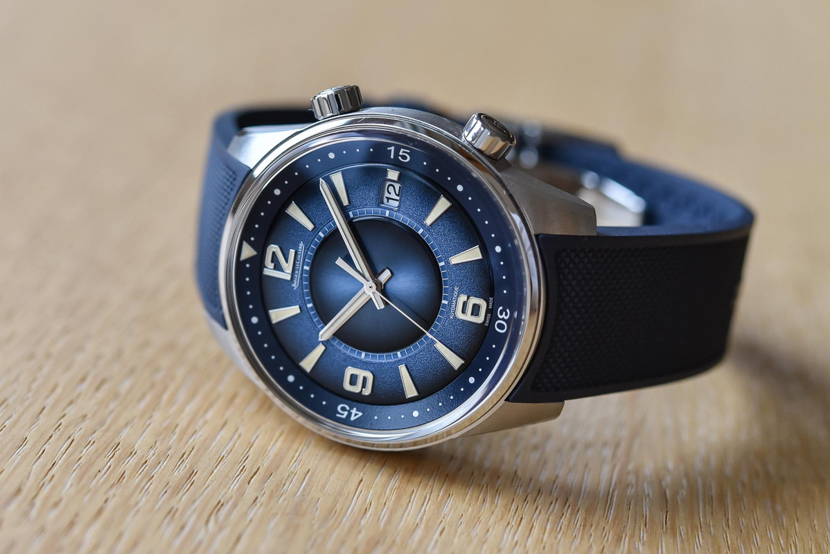 Jaeger-LeCoultre-Polaris-Date-Limited-Edition-Blue-Double-Gradie