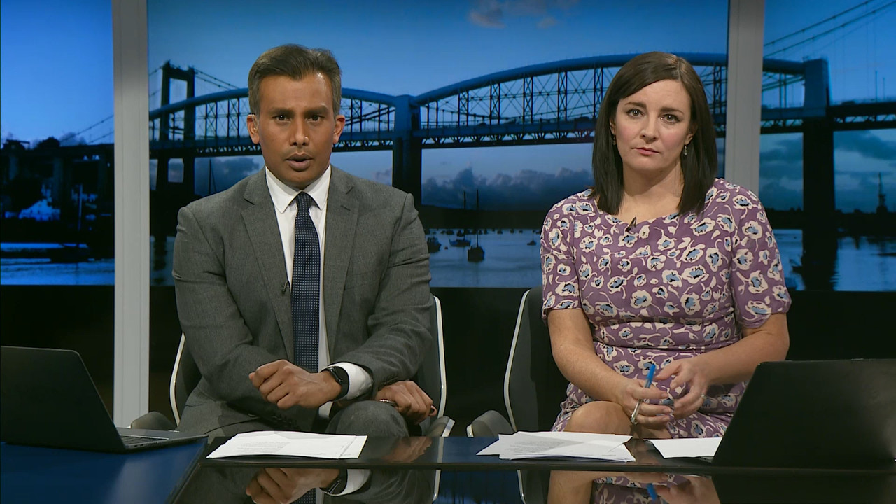 01.27 - 18.00.00 - ITV News West Country. Bringing you all the latest....ts_snapshot_06.42.621