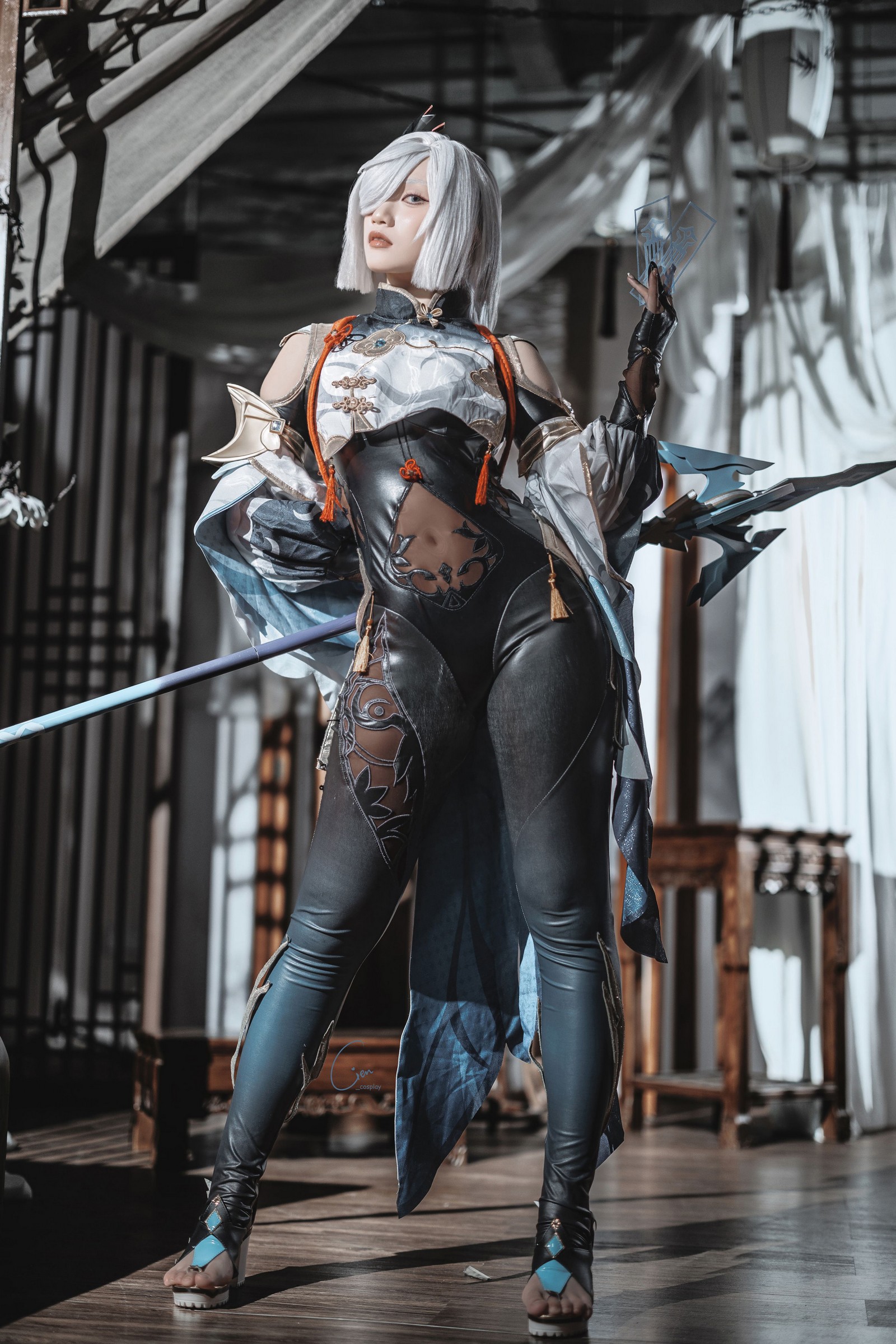 Cien恩恩 原神 申鹤 Cosplay 写真合集｜角色还原高清大图（31P｜89MB）插图