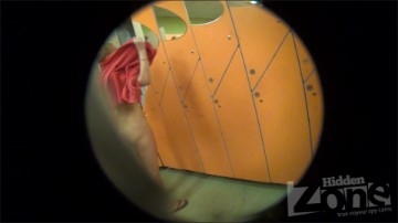 [Image: Voyeur32035143052.jpg]