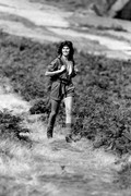 Caroline-Munro-c90