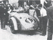 24 HEURES DU MANS YEAR BY YEAR PART ONE 1923-1969 - Page 17 38lm10-Delahaye135cs-LVilleneuve-Ren-Biolay