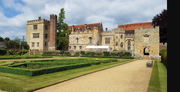 https://i.postimg.cc/9rQHryCg/Penshurst-Place.png