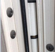 Cerniera da regolare