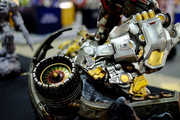 XM-Studios-Grimlock-Statue-10