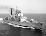 https://i.postimg.cc/9wCKVys5/HMS-Sheffield-D80-7.jpg