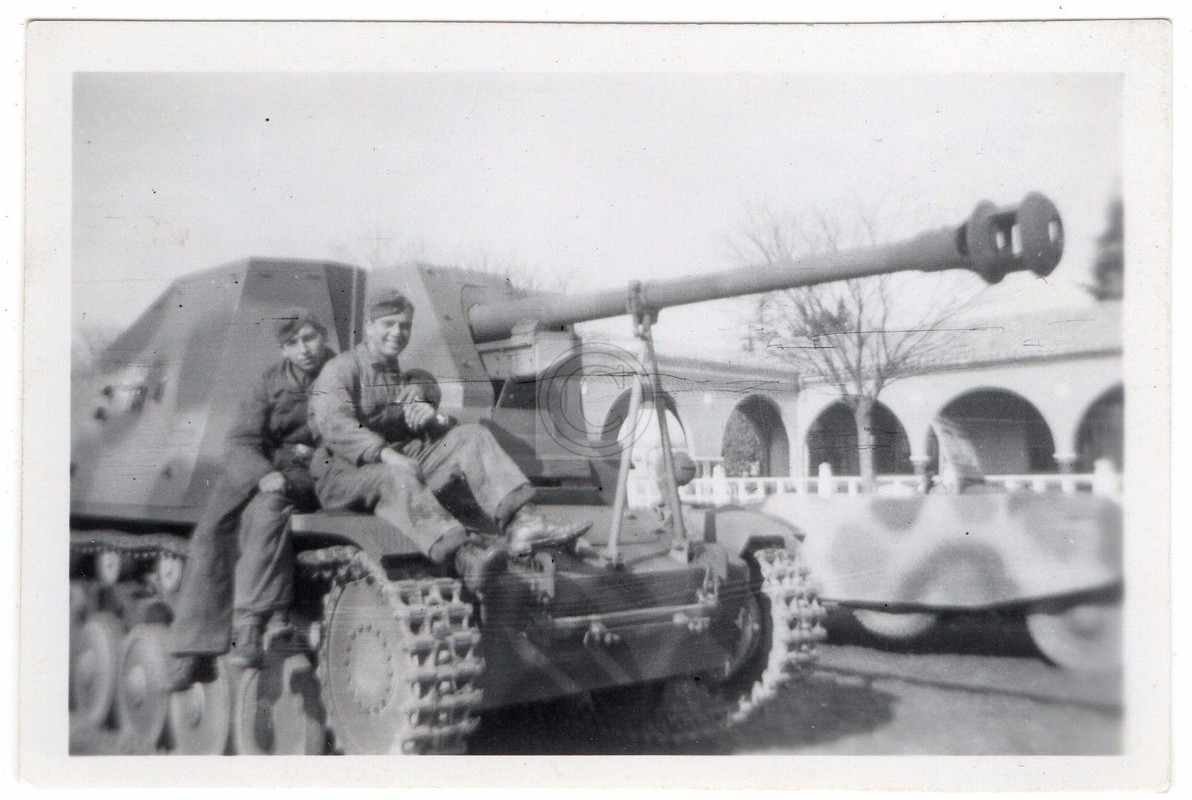 German Panzerjäger Marder II and Trailer Camo Pa