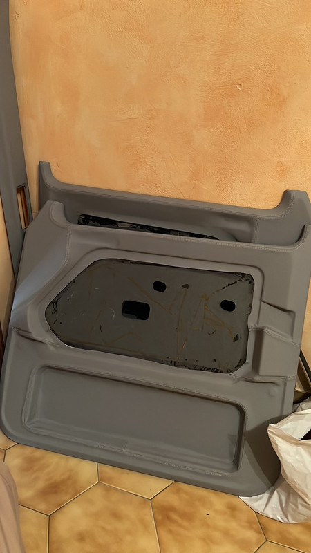 2D593E41-D9CD-4D32-B344-D8F7EB62F0B0