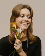 Olivia-Newton-Johnon-mc52