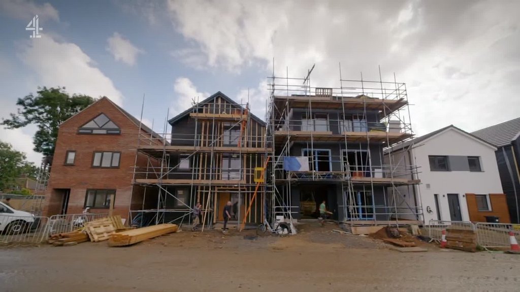 [Image: k1s2qenfm9x5.jpg]