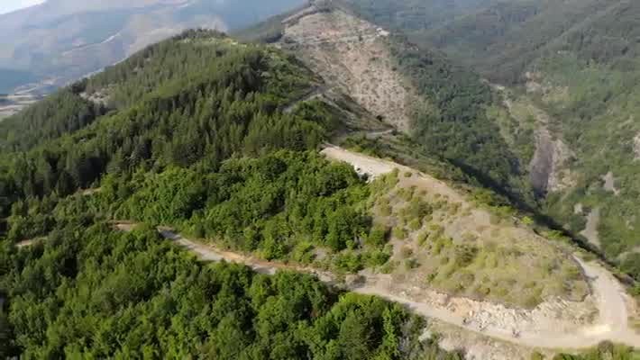 [Image: le8jjj60daf4.jpg]