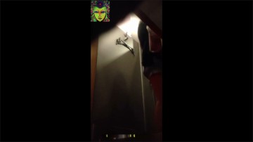 [Image: Voyeur9285141705.jpg]