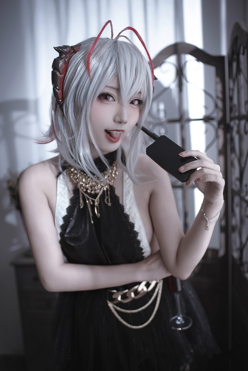 切切Celia 明日方舟 W 礼服 Cosplay 高清写真 20P插图9