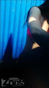 [Image: Voyeur38145134714.jpg]