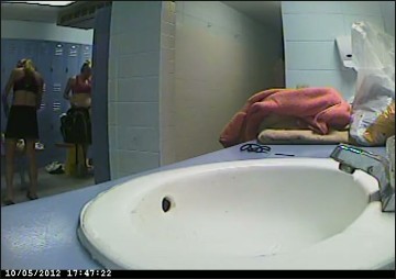 [Image: Voyeur42415130421.jpg]