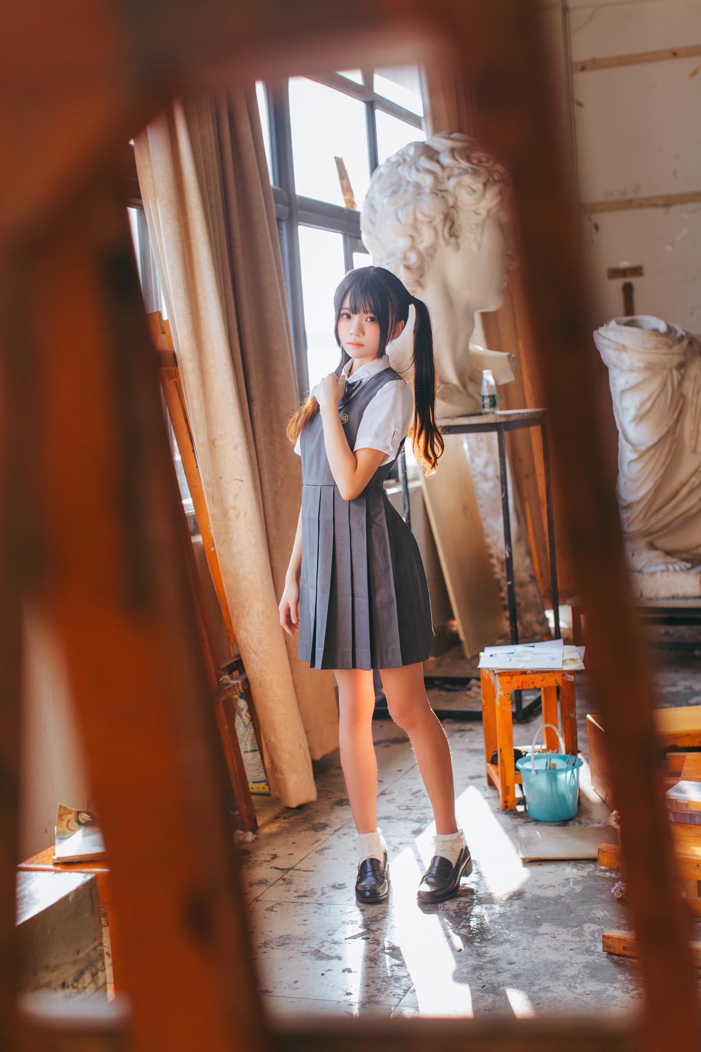 桜桃喵 NO.072 画室少女 4