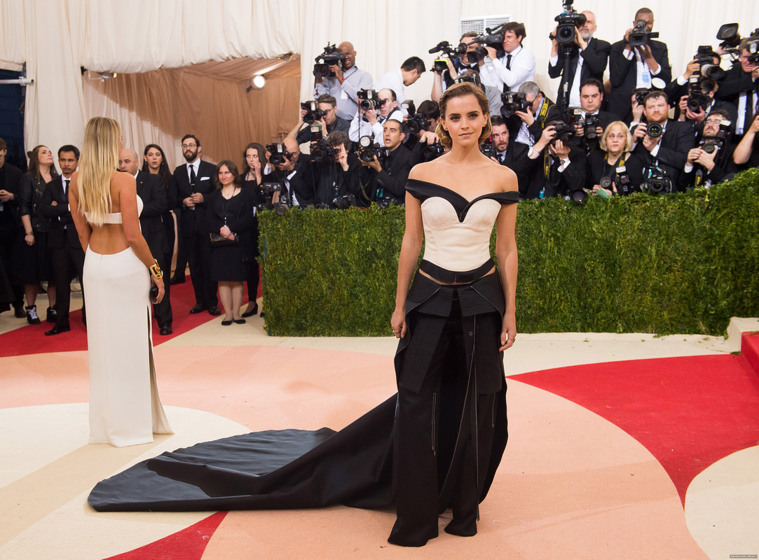 emmawatson-updates.com (285)