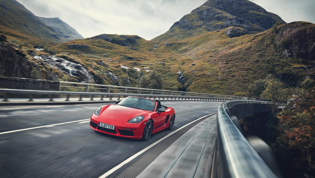 Porsche 718 Cayman T & Porsche 718 Boxster T (16)