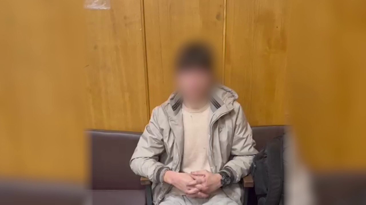 Приговор курьеру мошенников вынесен в Хабаровске Приговор курьеру мошенников вынесен в Хабаровске