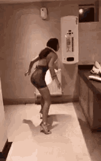 toilet-seat.gif