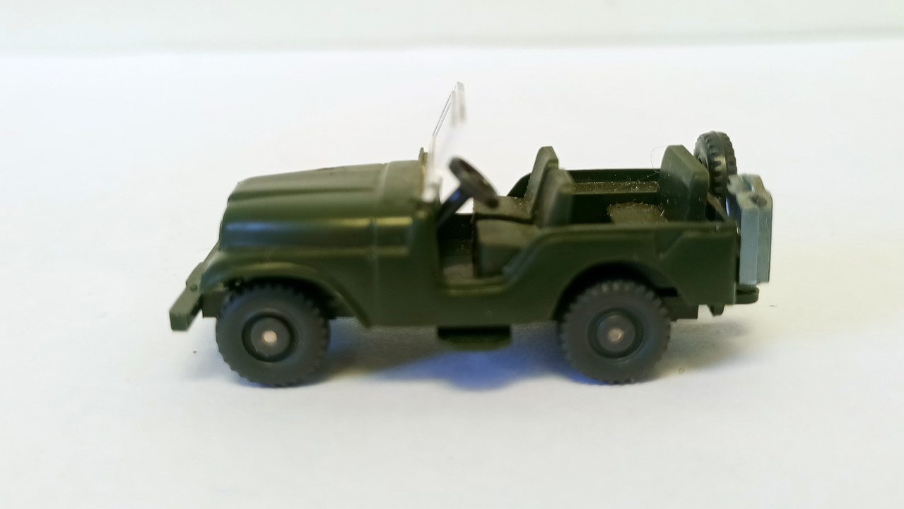 Mach (3618)