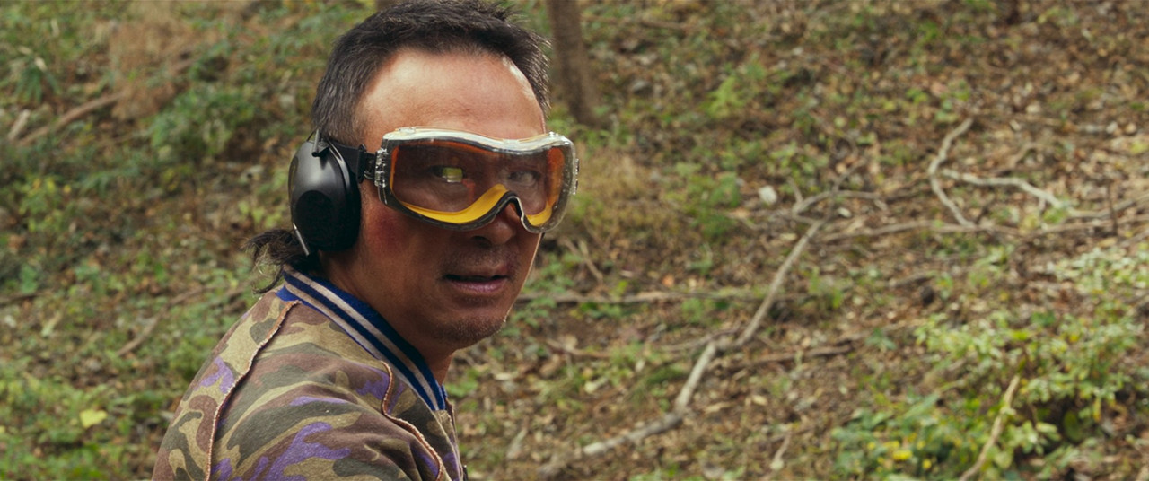 Handsome Guys (2024) (1080p Blu Ray x265 SAMPA) mkv snapshot 00 50 24 274