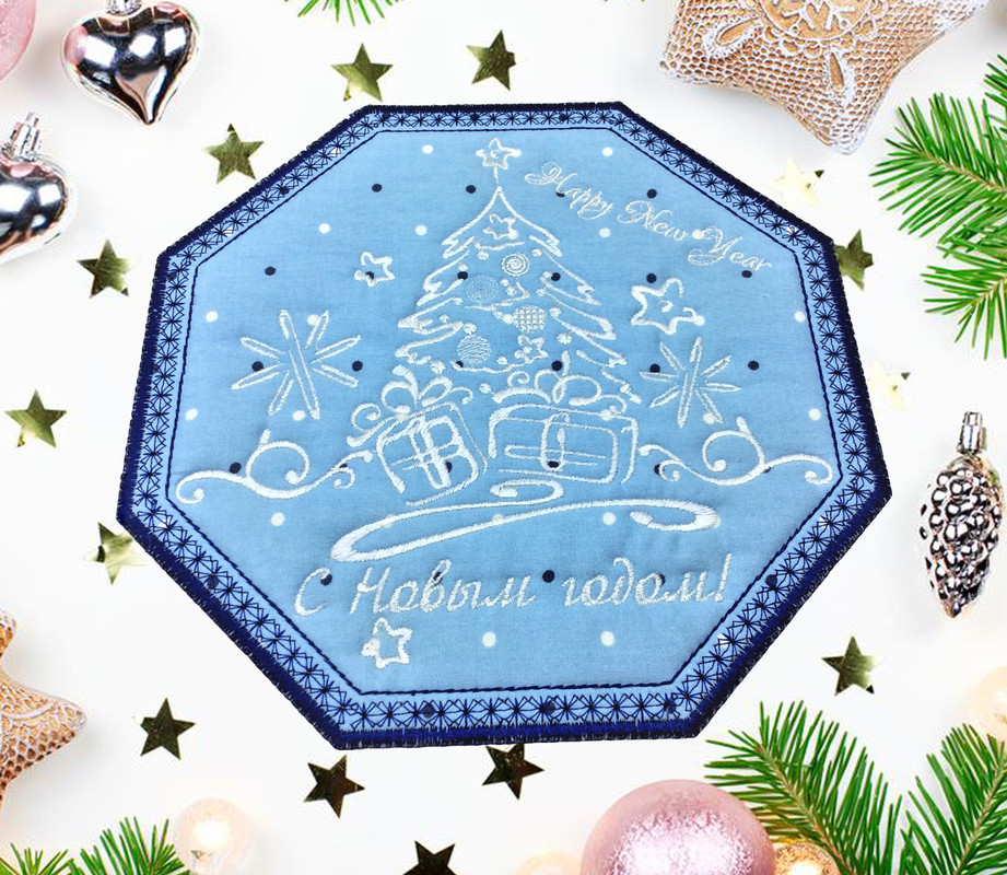 предпосылка-рождества-с-украшениями-ветвей-ели-светов-розовых-и-130972467