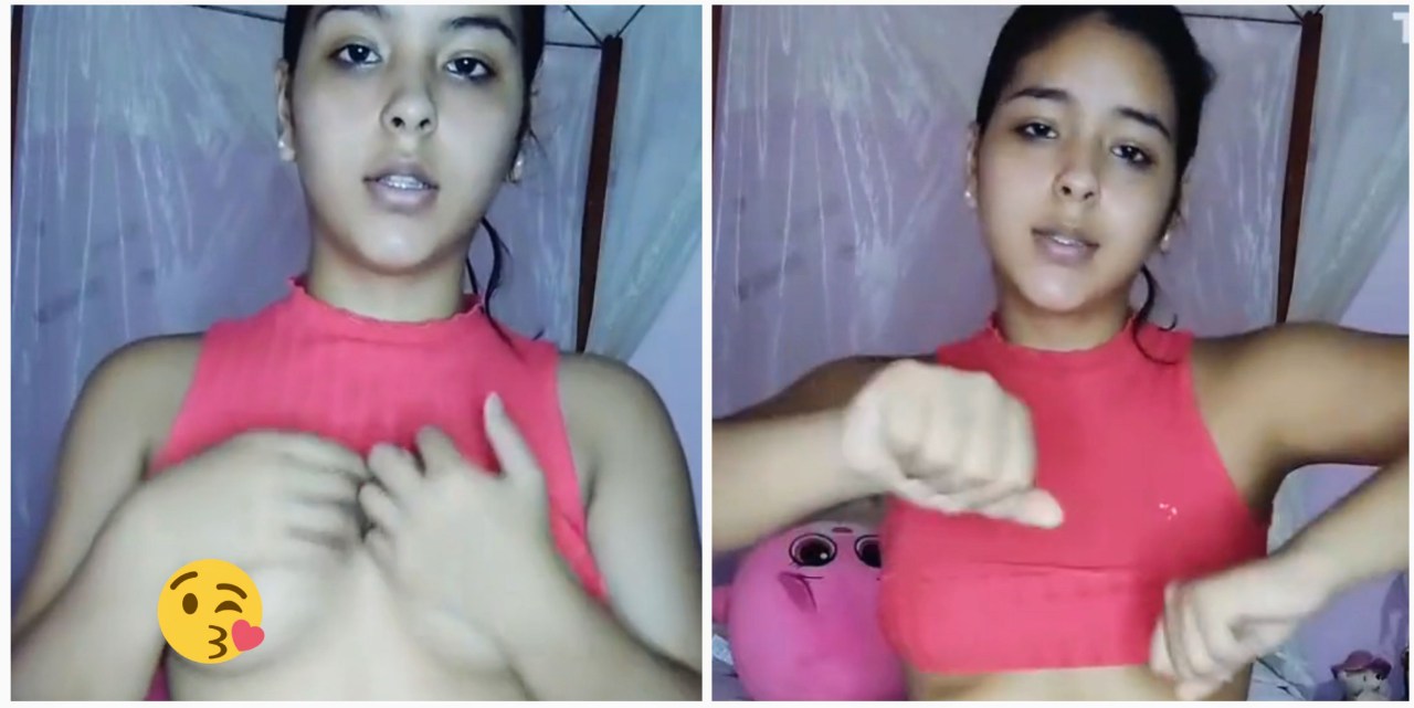 Cute desi girl flashing her boobs nide video