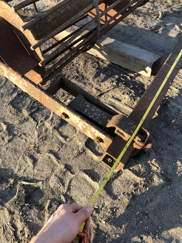 F6B97878-1B58-4133-BDA8-F8E9058FD7B4