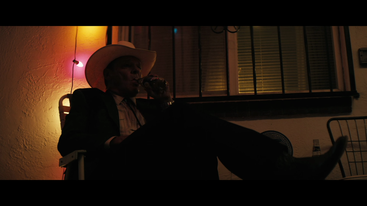 Briarpatch (2020) S01 (1080p AMZN Webrip x265 10bit EAC3 5.1 - DNU) [TAoE]