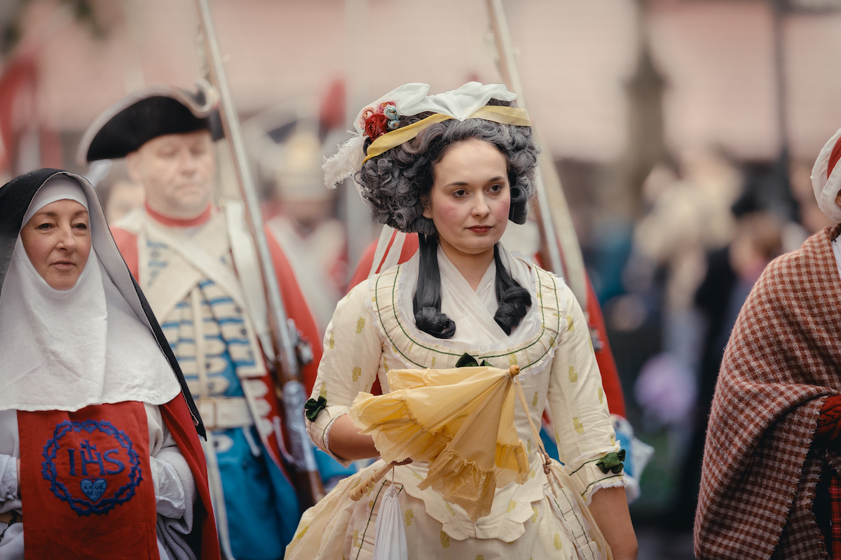 25