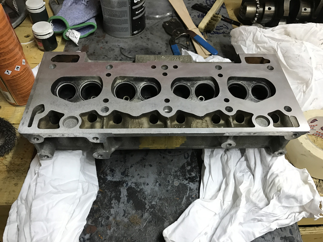 Restauration 4L (1208)