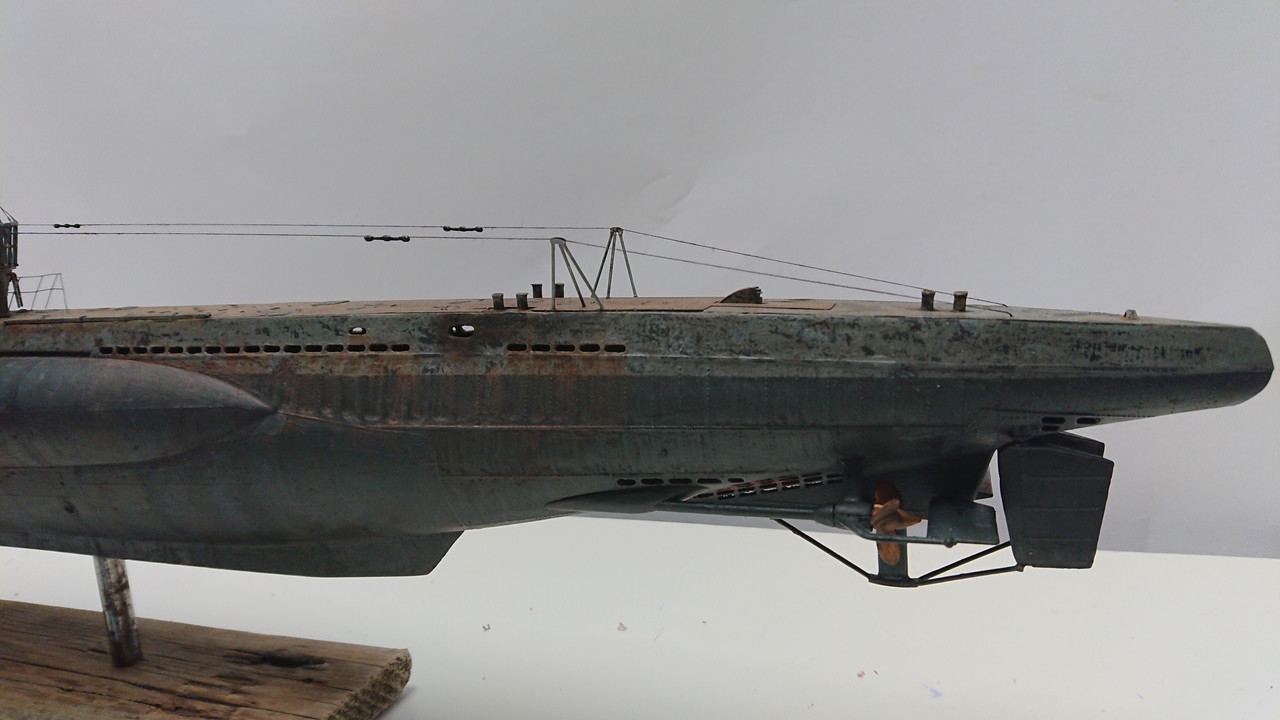 U-boot type VIIC/41 [Revell 1/72°] de klako DSC-0970