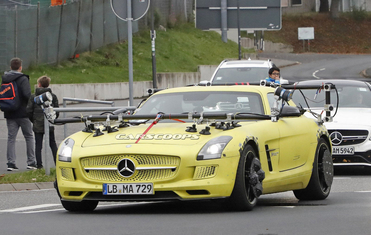 Mercedes-SLS-E-Cell-1