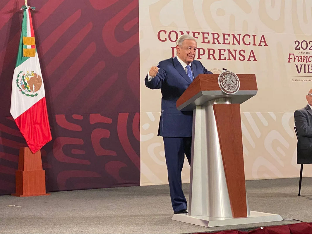 AMLO niega relación con Ricardo Mejía y le pide no utilizar su nombre en campaña