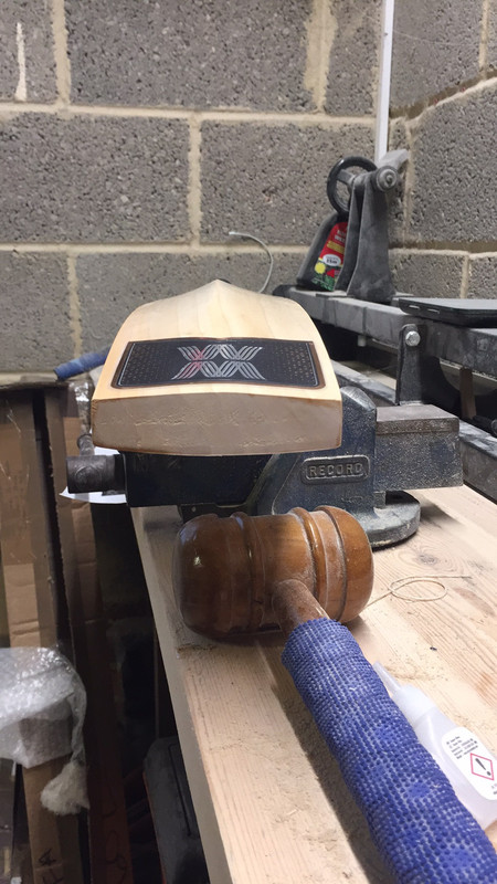 5D9EF9C6-3C05-40B4-93B8-EAD658FB8F06