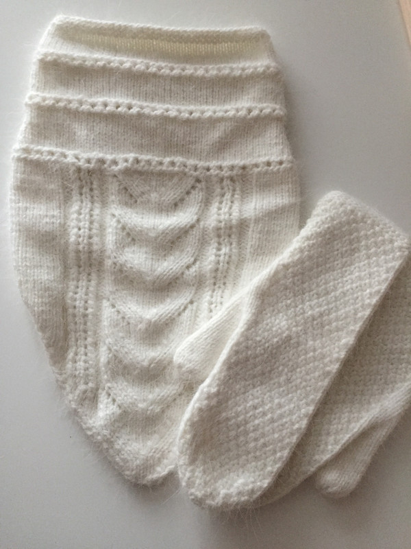 8F12CED8-001F-4219-9270-089487C084EF