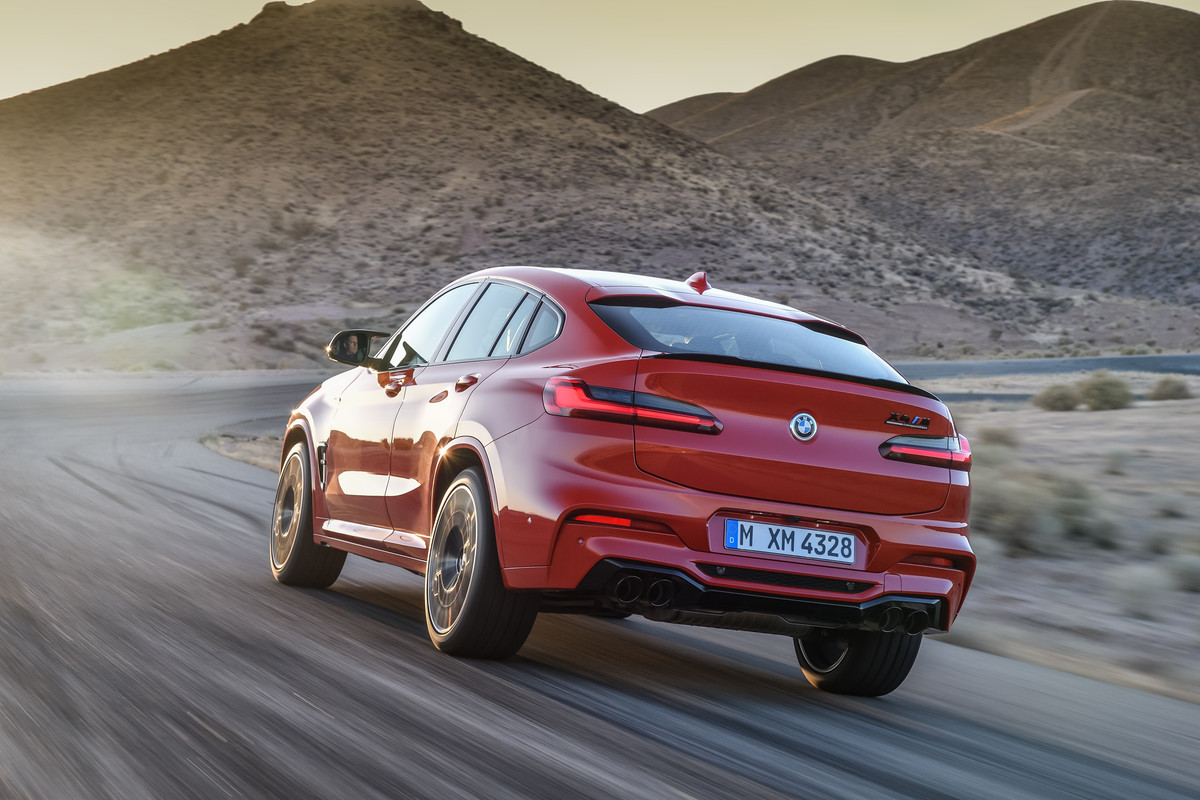 P90334540_highRes_the-all-new-bmw-x4-m