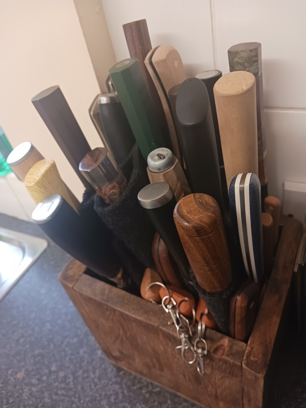 SHARPIE-BOX.jpg