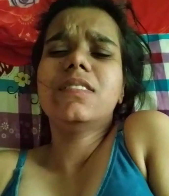 Desi telgu bhabhi fucked and roaming