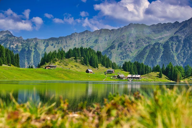 green-mountains.jpg