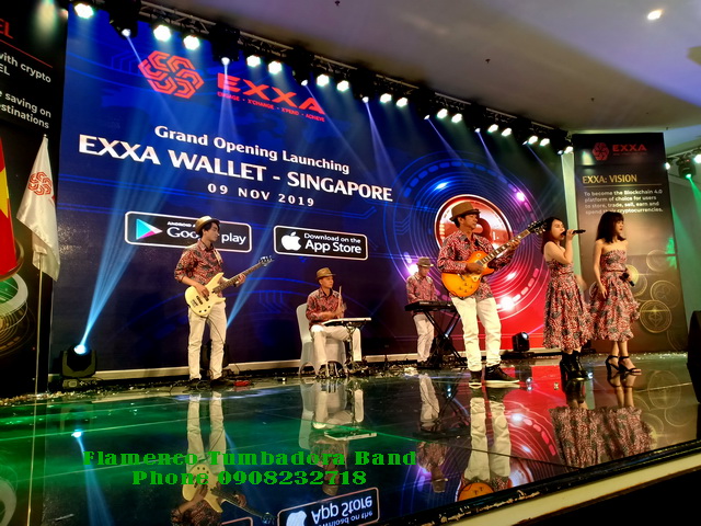 Ban-Nhac-Flamenco-Tumbadora-Exxa-Wallet-Singapore-Grand-Opening