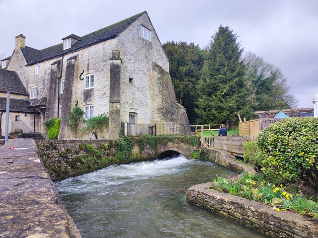 Escapada a los Cotswolds (con bonus tracks) - Blogs de Reino Unido - Día 2: Llegamos a los Cotswolds. Ruta por los pueblos del centro (4)