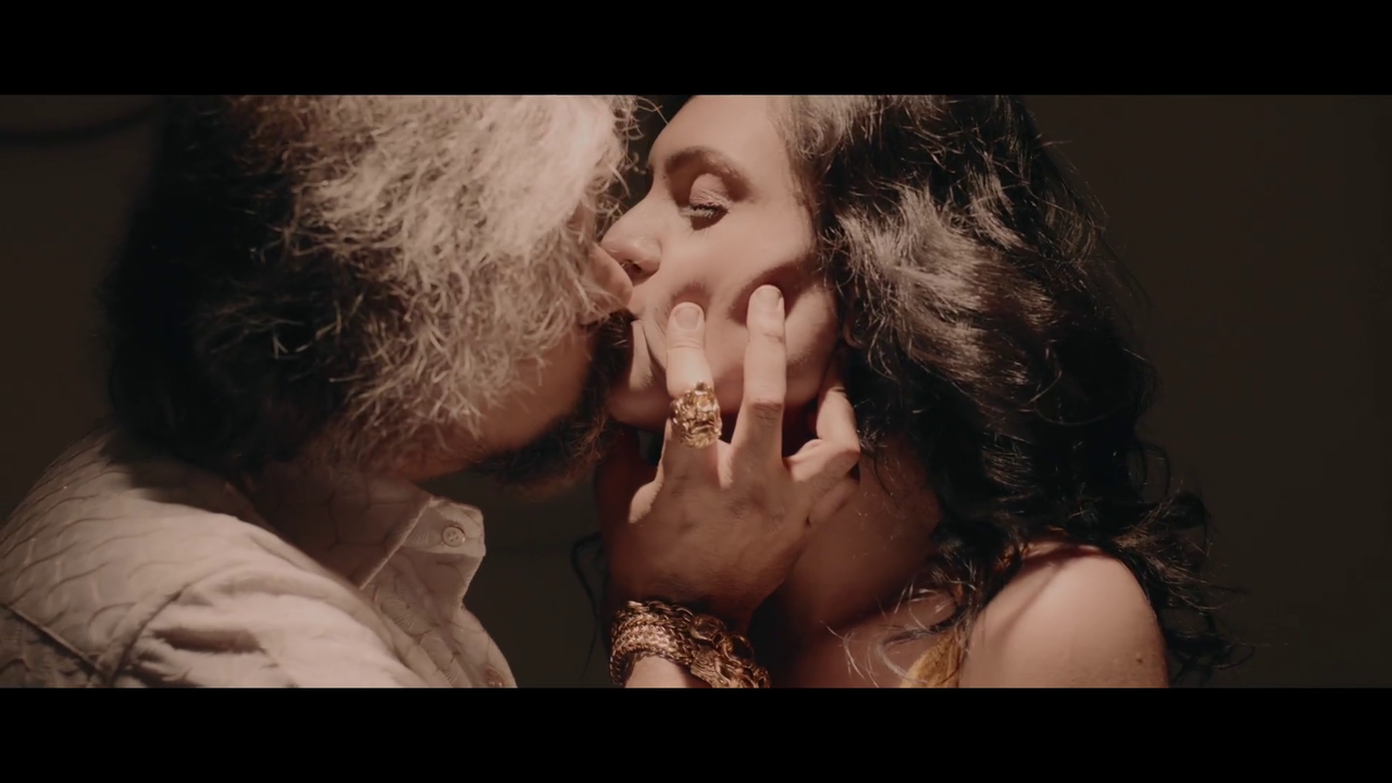 vlcsnap-2025-06-09-22h50m52s162