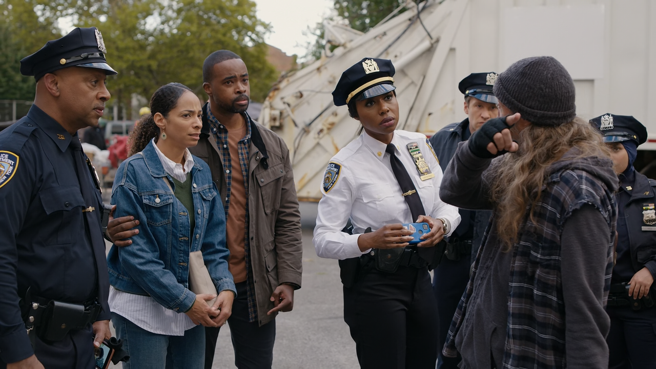 East.New.York.S01E06.Court.on.the.Street.1080p.10bit.AMZN.WEB-DL.DDP5.1.HEVC-Vyndros.mkv_snapshot_07