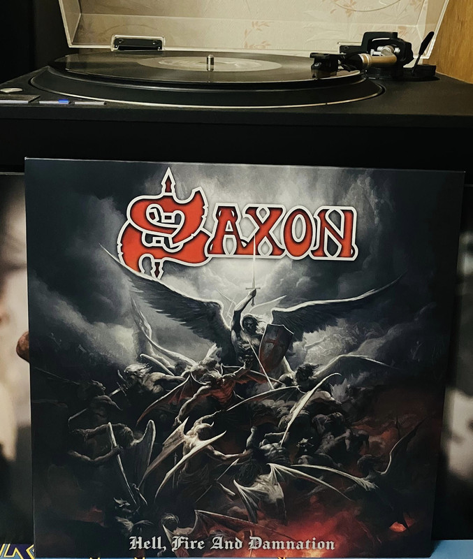 saxon.jpg